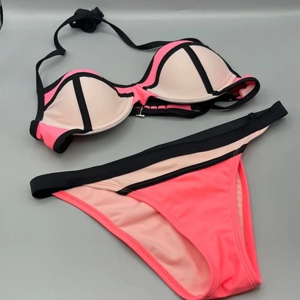 NWT Pink & Black Bikini Set Xhilaration Bottoms Size M | Top D/DD
